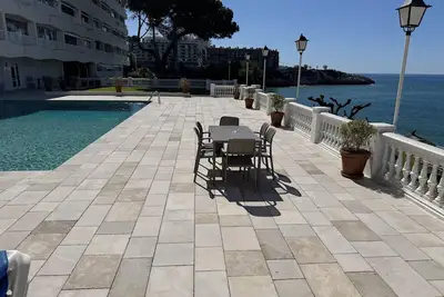 Image de Appartement exclusif à Salou - Vue mer, parking et climatisation
