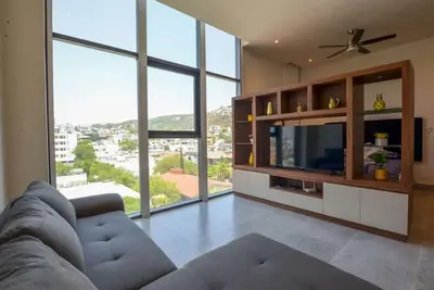 Image de ¡Hermosa Suite en San Jerónimo! - Zona médica