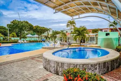 Image de Fabulous 3-bedroom condo with Ac in vibrant Jaco