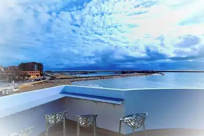 Image de Appartamento del Sol with fantastic roof terrace and sea view.