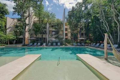 Image de Artra: Modern Apt with private pool and terrace