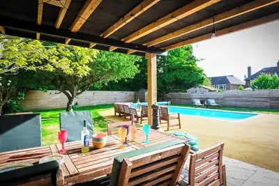 Image de Spacious 5b House with Private Pool | Parking x3