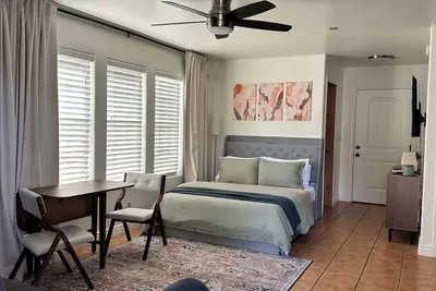 Image de Peaceful Mesa studio - minutes to spring training