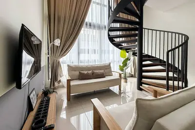 Image de Stylish Duplex Loft, Pool, Near Jonker St Melaka