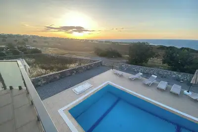 Image de Superbe villa de 3 chambres avec vue sur la mer à Bahceli, Chypre