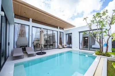 Image de Modern Pool Villa in Tranquil Chalong Phuket