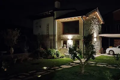 Image de Belle maison de vacances privée pour 2 personnes avec Wifi, climatisation et animaux admis