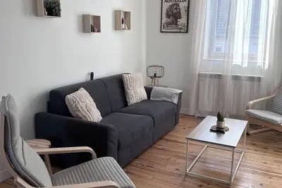 Image de Appartement La Marmotte. A 5 min à pied du centre et du Parc fenestre.