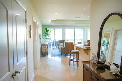 Image de Landmark 301  Ocean View 3br Corner Residence w/ Large Private Balcony