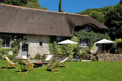 Image de Propriété exceptionnelle, La Chaumière du Sequoia- Proche Versailles