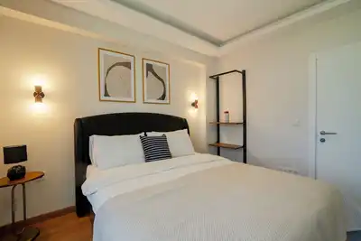 Modern 3br Apartment - 2 Bathrooms - Elevator - 2 Terrace Balconies