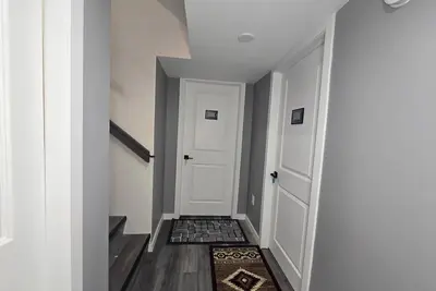 Image de Cozy 2 bedroom basement suite 101-Place in Devonshire Park