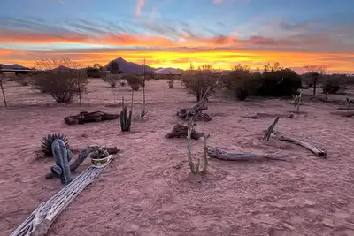 Image de The 303 -A Desert retreat with Mountain Views • Whole house near Casa Grande