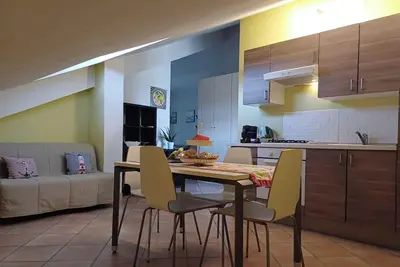 Image de Appartement entier 'Lentini Room' avec Wi-Fi et balcon vue sur l'Etna