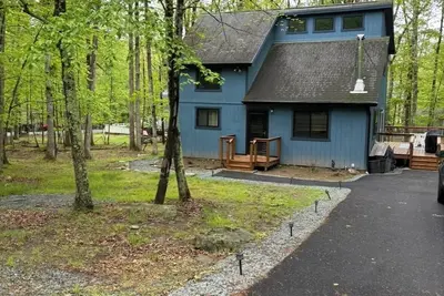 Image de The Mountain Home- Cabin near Ski Slopes and Lake