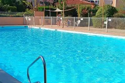 Image de Frejus Appartement 5 mn du centre ville  et à 10 mn de la mer,