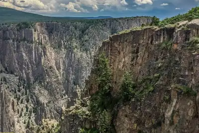 Image de Peaceful camping retreat in charming Arrowhead, perfect for nature lovers