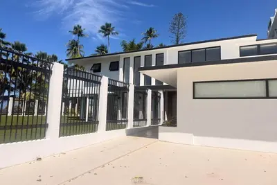 Image de Luxurious Oceanfront Villa 9 Bedroom - 9 Ensuite Baths Brand New 5000+sq ft