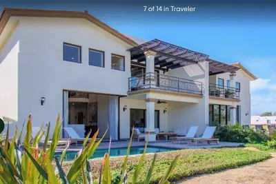 Image de Luxury 3br Bloom Villa w/ Pool, Terrace & Golf Views in Cabo San Lucas