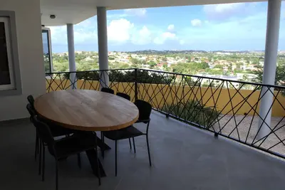Image de AnochíLuz - Modern 3-bedroom apartment near Mambo beach