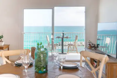 Image de Escapade parfaite face à la mer : Appartement chaleureux avec des vues spectaculaires à Sant Antoni de Calonge