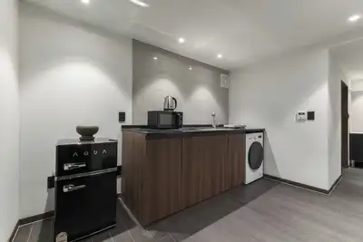 Image de Quiet Private Home for 10 | Newly Renovated Near Myeongdong Center