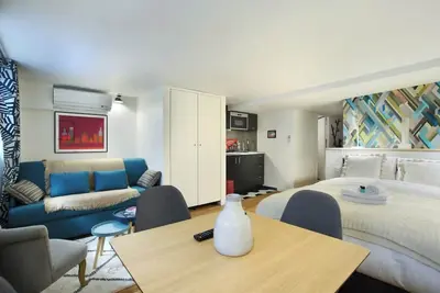 Charmant studio avec climatisation Beaubourg Le Marais