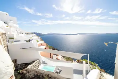 Image de Panoramic Cave Suite with outdoor Hot Tub and Caldera View