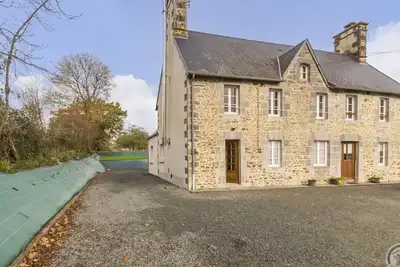 Image de Maison Normande proche des plages avec jardin privé et parking