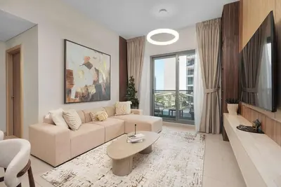 Image de Spacious 2br | Near King’s & Dubai Hills Mall