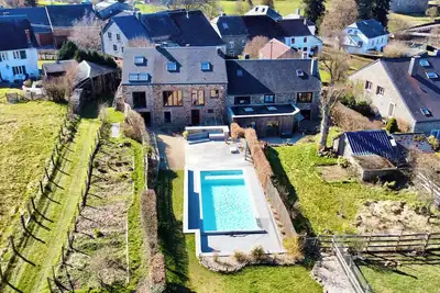 Image de Cozy village house with pool - perfect for summer and winter