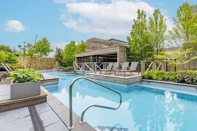 Image de Perfect Getaway in Spacious Unit | Nearby Beach & Nature trails | Free Parking