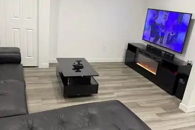 Image de Cozy Modern home