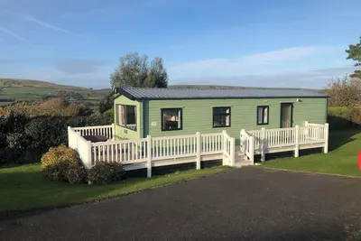 Image de Swanage Coastal Park Caravan, with a garden in Swanage