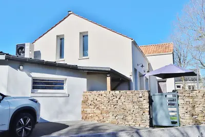 Image de Maison 3 étoiles à Couëron• 15km Nantes• 8 personnes• Jardin & Parking