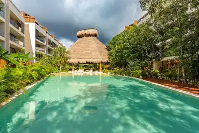 Image de Luxe 2br Oasis | Gym | Pools | Beach Shuttle