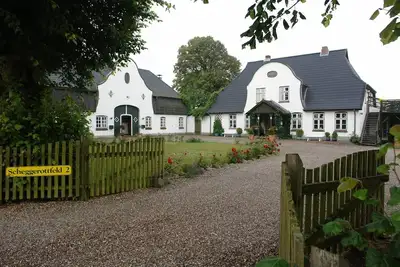 Image de Appartement 'Vacances à la campagne' avec jardin commun, balcon et Wi-Fi