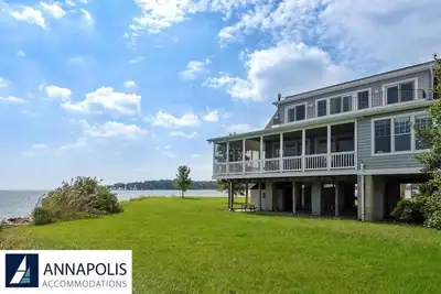 Image de Panoramic Bay Views, Wraparound Decks, 1-Minute Walk to Beach