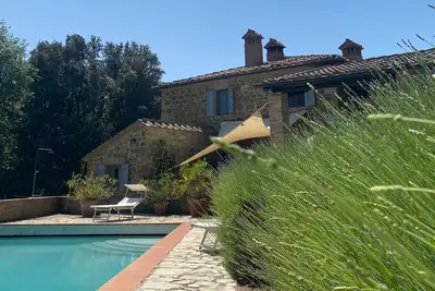 Image de Secluded Chianti Estate with Infinity Pool in the Hills of Siena