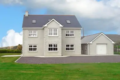 4 Bed in Schull (oc-ii09887)