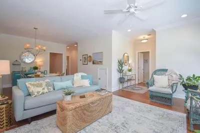 Image de Auburn Zen Den-Close to Campus