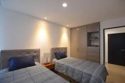 Image de Obispado - Zona Médica y Céntrica - 5 personas