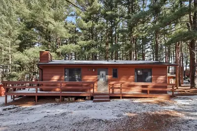 Image de Johnny`s Lucky 13 at Island Pointe