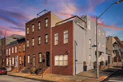 Image de Chic Canton Home • 3br • Rooftop Views