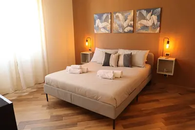 Image de Large apartment near the station