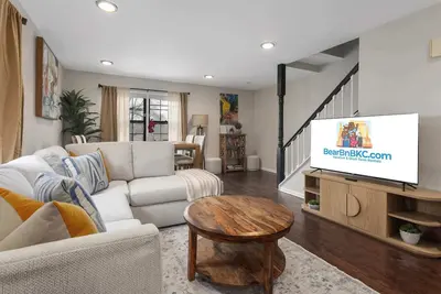 World Cup Ready w/King Beds_Mins from Stadiums