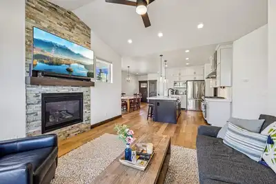 Image de Black Rock Ridge Townhome | Hot Tub, Theater Room & Park City Views