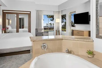 Spacious Marriott Desert Springs Villa  - Coachella Weekend #2