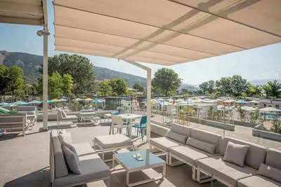 Image de Mobile-home avec terrasse