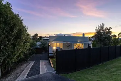 Image de Central Raglan townhouse - Wsl Accommodation